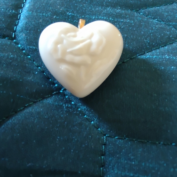 Lenox Floral Porcelain Puffy Heart Pendant - Picture 4 of 4